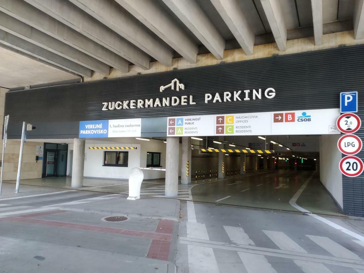 Bratislava Center, River Front, Private Parking Included Exterior foto